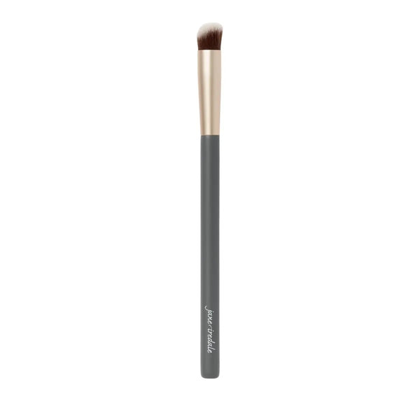 concealer brush- jane iredale- brainsforbeauty