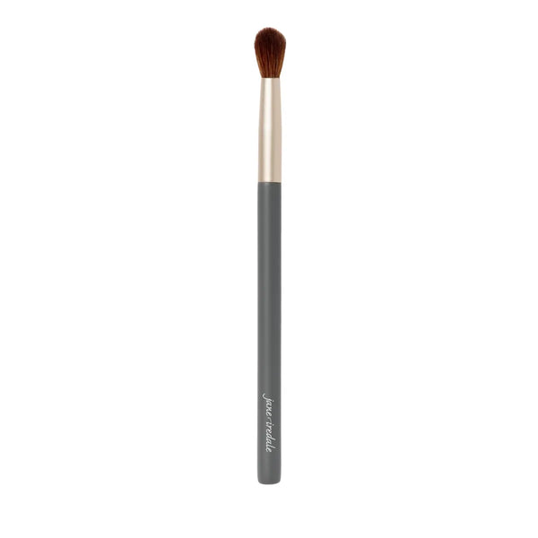 crease brush- jane iredale- brainsforbeauty