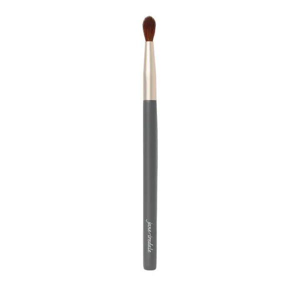 detail brush- jane iredale- brainsforbeauty