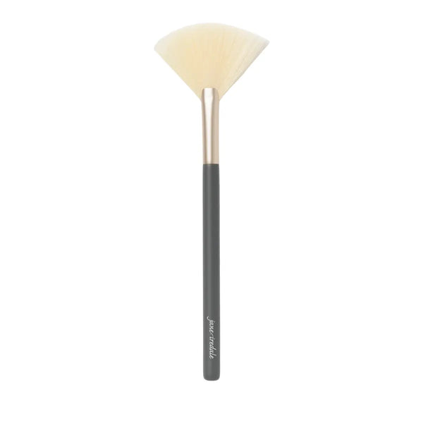 fan brush - jane iredale - brainsforbeauty