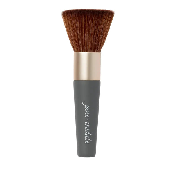 handi brush- jane iredale- brainsforbeauty