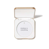 accessoires refillable compact jane iredale brains for beauty